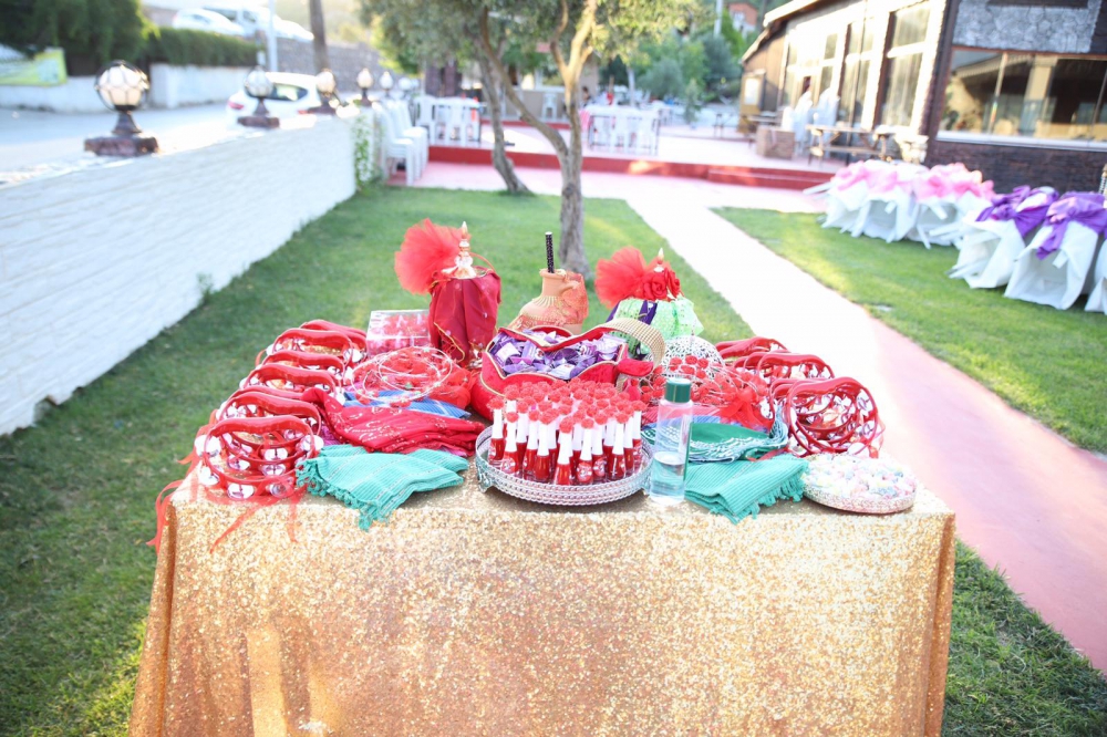 Yalım Garden  Kır Bahçesi