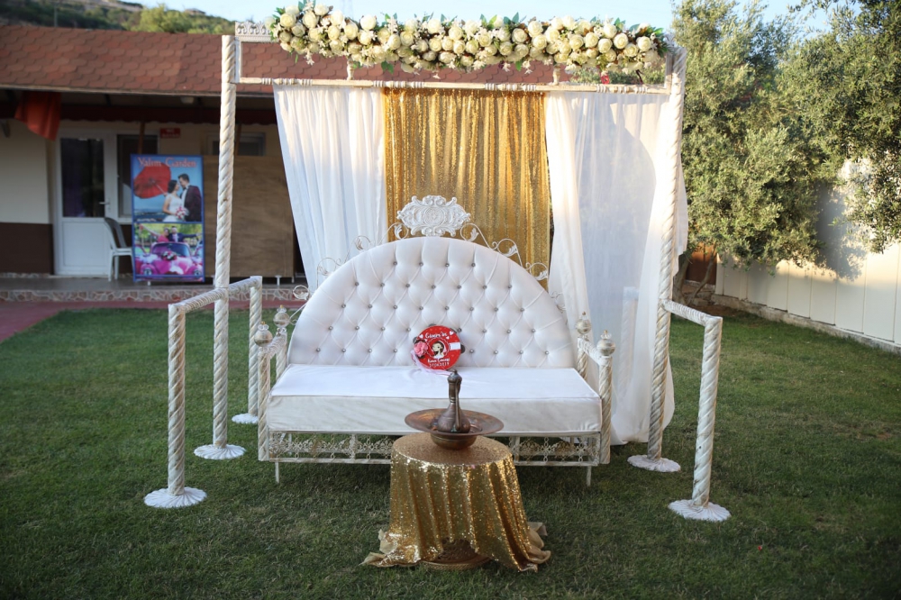 Yalım Garden  Kır Bahçesi
